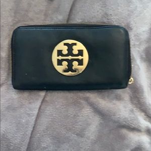 Tory Burch Wallet (Black)